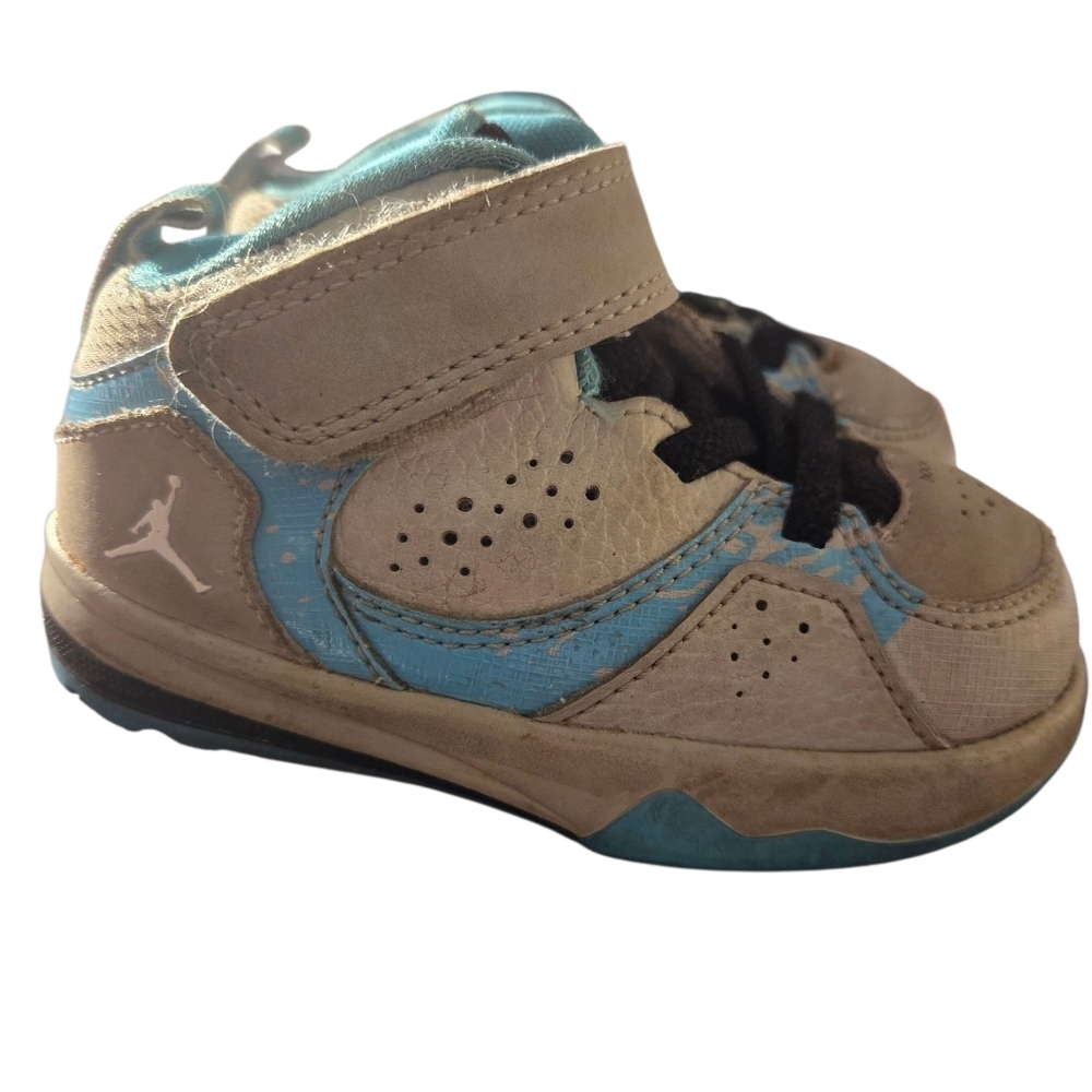 Jordan Air infant Teal and gray sneakers Size 6C